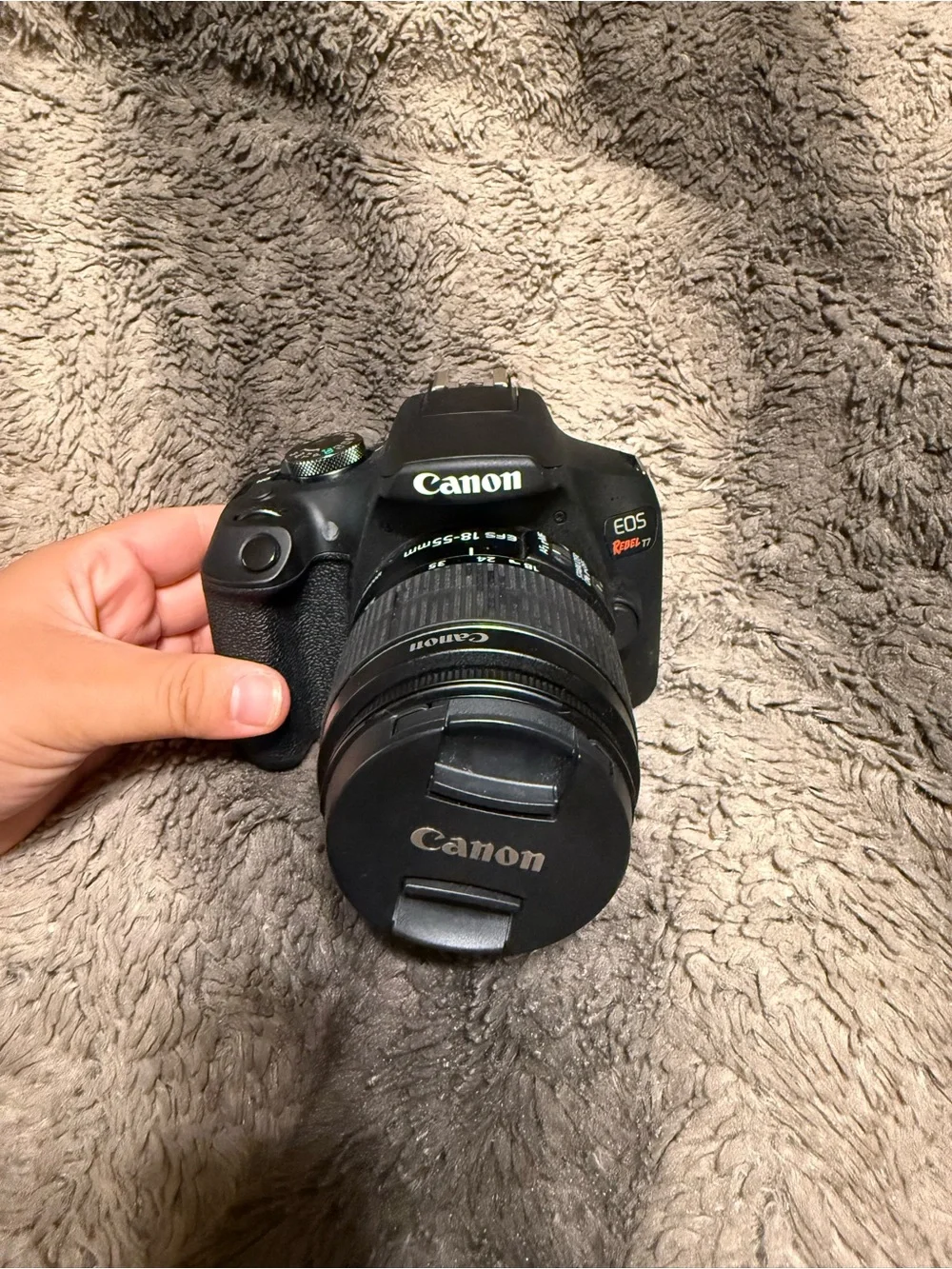 Canon DSLR Camera in Black with 18-55mm Lens